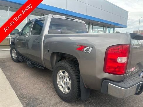 Used 2008 Chevrolet Silverado 1500 LT w/ Towing Package AWD/4WD image 6