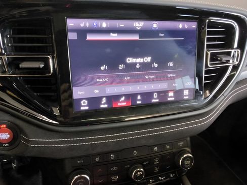 Used 2022 Dodge Durango SRT w/ SRT Interior Appearance Group AWD/4WD image 20