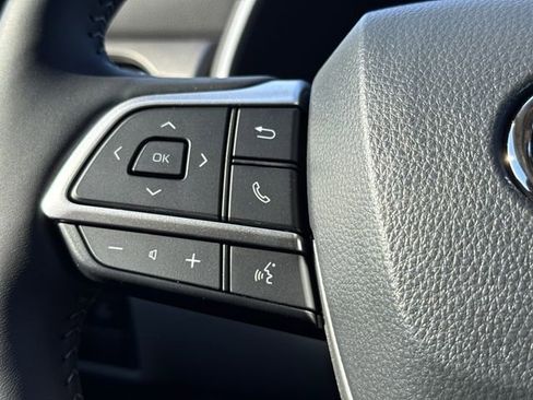 New 2026 Toyota Highlander Limited image 32