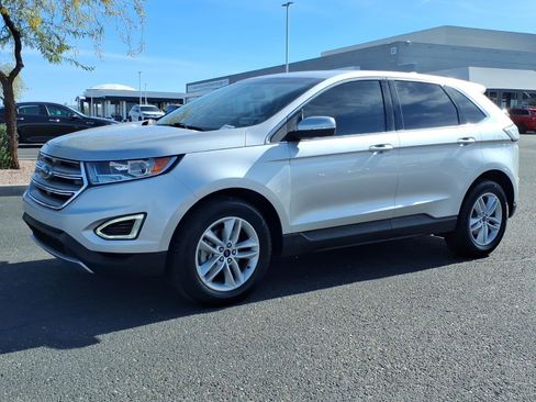 Used 2018 Ford Edge SEL image 3
