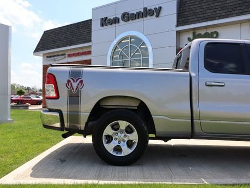 Used 2020 RAM 1500 Big Horn AWD/4WD image 36