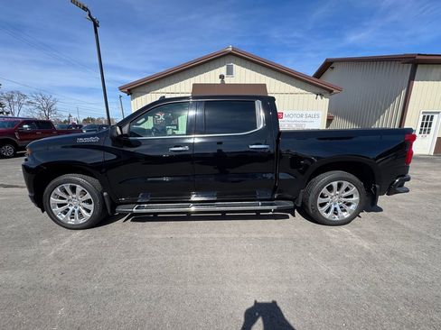 Used 2020 Chevrolet Silverado 1500 High Country w/ Technology Package image 2