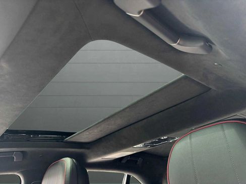 New 2025 Bentley Flying Spur Plug-In Hybrid image 33