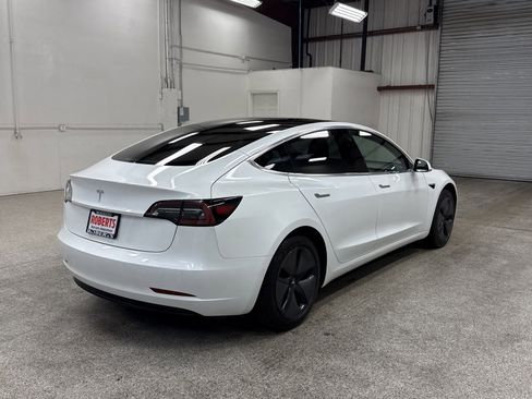 Used 2020 Tesla Model 3 Standard Range Plus image 20