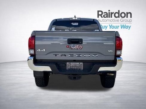 Used 2020 Toyota Tacoma SR5 AWD/4WD image 34