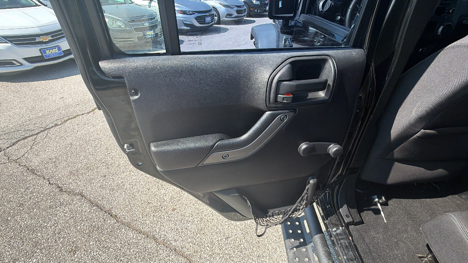 Used 2013 Jeep Wrangler Unlimited Sport w/ Connectivity Group AWD/4WD image 15