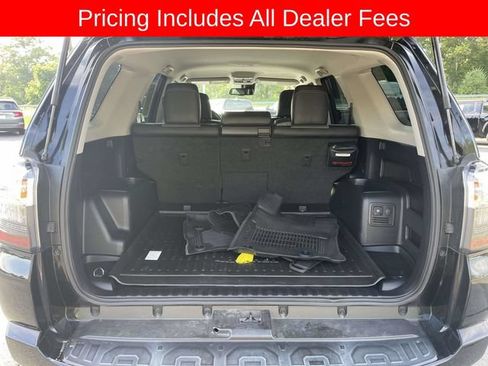 Used 2023 Toyota 4Runner SR5 Premium AWD/4WD image 12