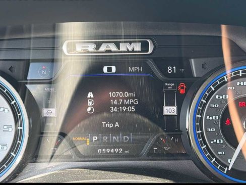 Used 2019 RAM 1500 Limited AWD/4WD image 3