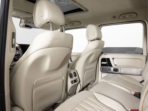 Used 2021 Mercedes-Benz G 550 image 22