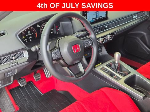 Used 2025 Honda Civic Type R image 10