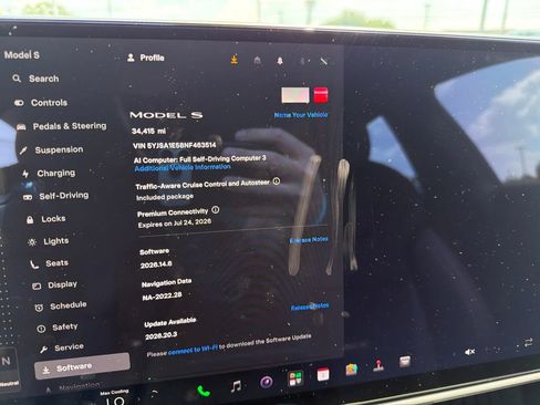Used 2022 Tesla Model S AWD/4WD image 31
