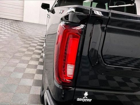Used 2024 GMC Sierra 1500 SLT w/ SLT Premium Plus Package image 37
