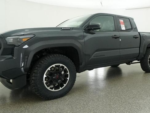 New 2026 Toyota Tacoma TRD Off-Road AWD/4WD image 17