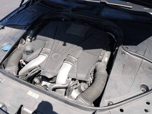 Used 2015 Mercedes-Benz S 550 Sedan w/ Premium 1 Package image 40