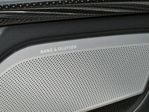 Used 2025 Audi S8 image 5