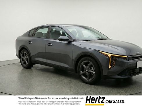 Used 2025 Kia K4 FWD image 1