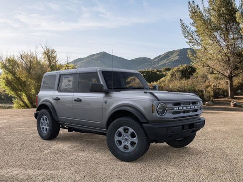 Used 2025 Ford Bronco Big Bend image 7