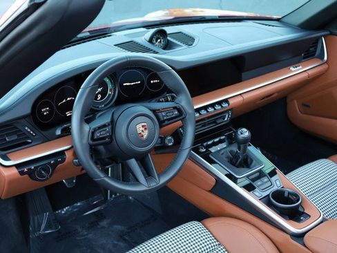Used 2024 Porsche 911 Targa 4S image 24