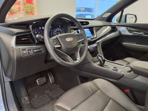 Certified 2024 Cadillac XT6 Sport w/ Technology Package AWD/4WD image 21