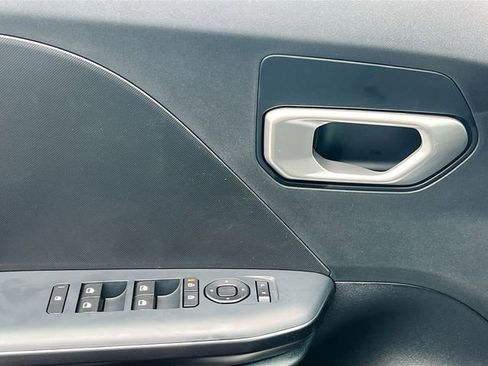 New 2026 Kia K4 LXS image 16