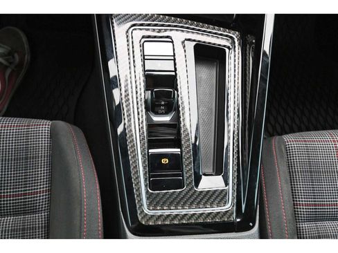 Used 2023 Volkswagen GTI 40th Anniversary Edition image 25