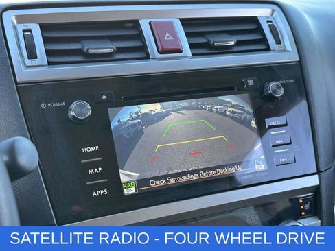 Used 2017 Subaru Outback 2.5i Limited image 4