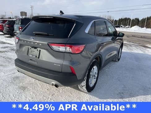 Used 2022 Ford Escape SE w/ Cold Weather Package image 7
