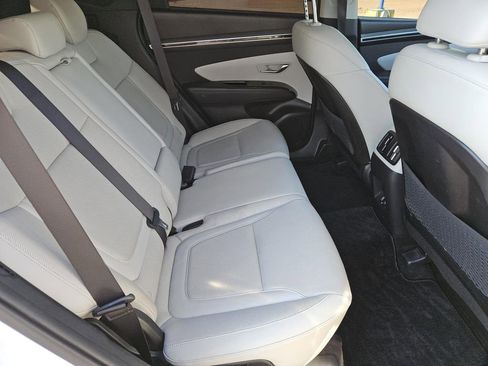 Used 2022 Hyundai Tucson Limited image 34