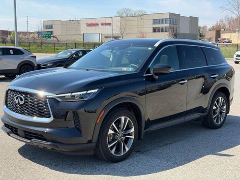 Used 2025 INFINITI QX60 Luxe image 3