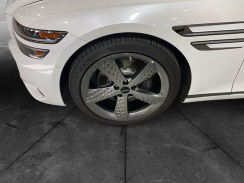 Used 2026 Genesis G80 2.5T Sport Prestige image 3
