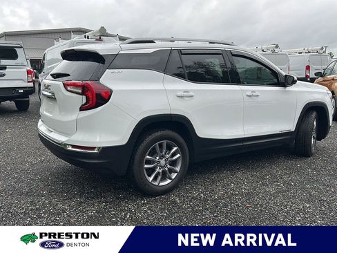Used 2023 GMC Terrain SLT FWD image 6