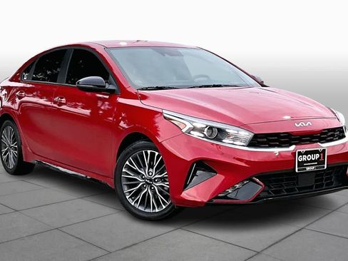 Used 2024 Kia Forte GT-Line image 2