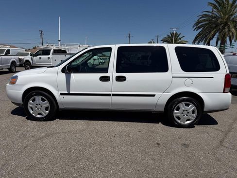 Used 2008 Chevrolet Uplander LS w/ Climate Package FWD image 10