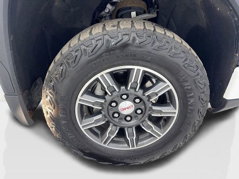 Used 2025 GMC Sierra 1500 AT4 AWD/4WD image 82
