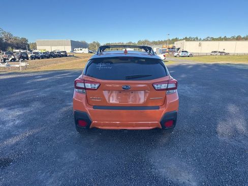 Used 2018 Subaru Crosstrek 2.0i Limited image 4
