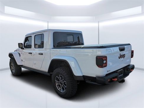 New 2026 Jeep Gladiator Mojave image 5