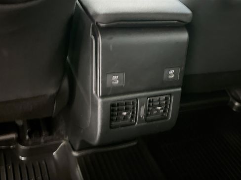 Used 2023 Subaru Solterra AWD image 28