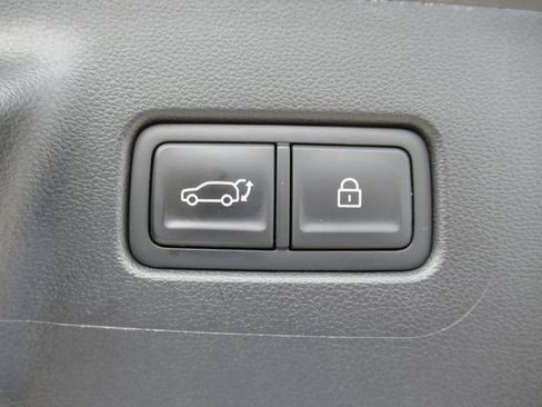 Used 2024 Hyundai Santa Fe Calligraphy FWD image 40