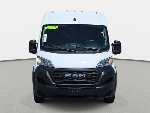 Used 2023 RAM ProMaster 2500 FWD image 2