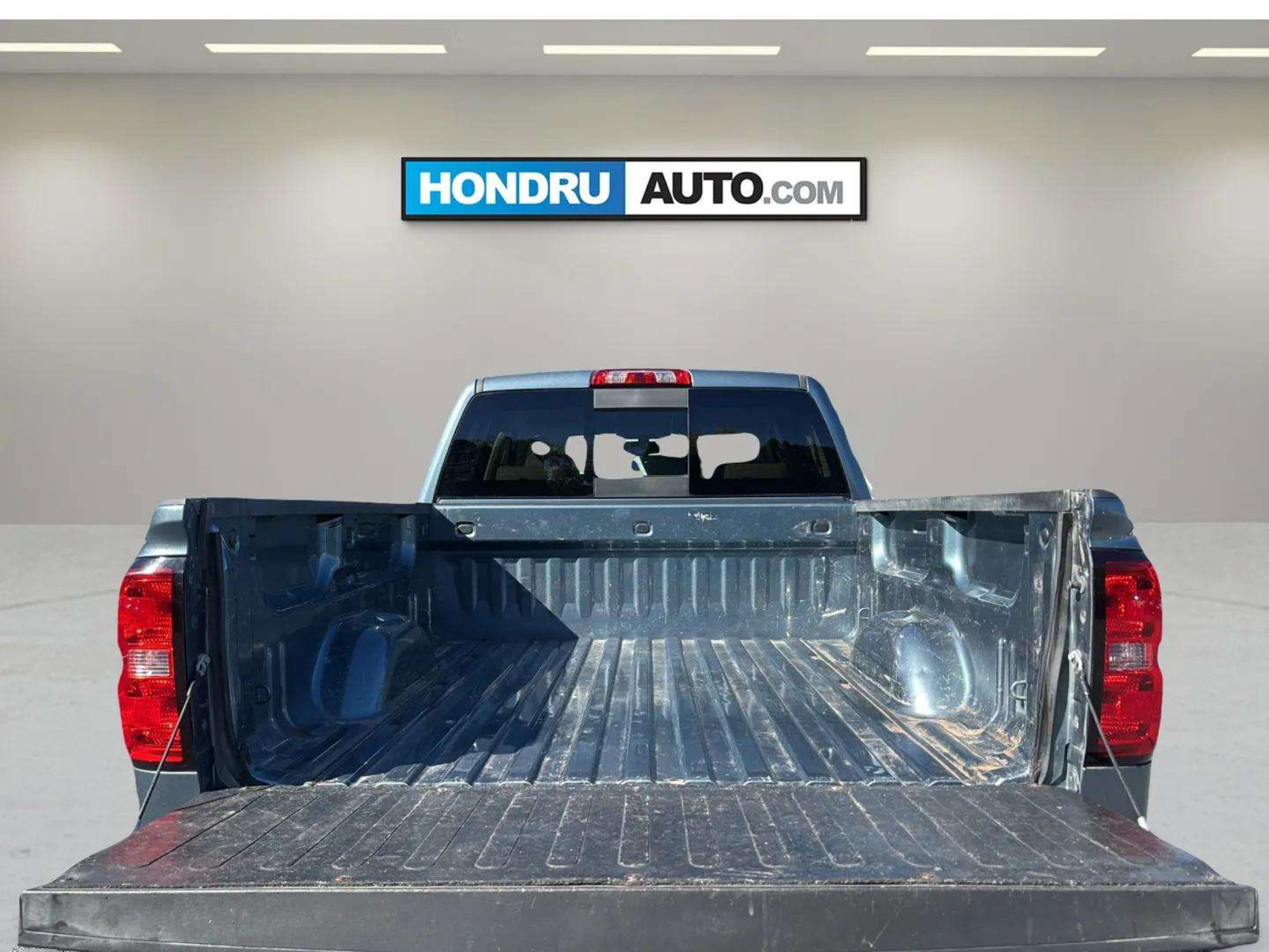 Used 2014 Chevrolet Silverado 1500 LTZ AWD/4WD image 8