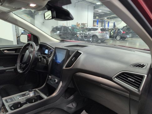 Used 2023 Ford Edge SEL w/ Convenience Package AWD/4WD image 13