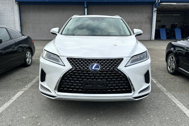 Used 2021 Lexus RX 450hL AWD w/ Premium Package image 3