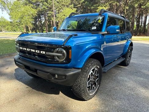 Used 2021 Ford Bronco Outer Banks AWD/4WD image 7