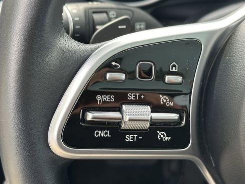 Certified 2022 Mercedes-Benz GLC 300 4MATIC w/ Multimedia Package Lite image 28