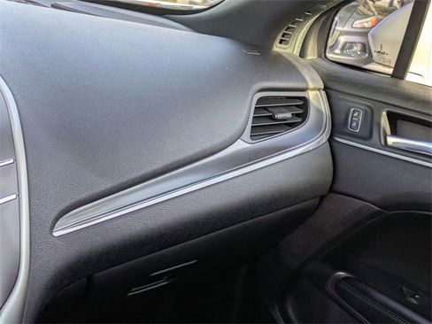 Used 2015 Lincoln MKC FWD image 19