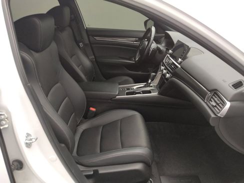 Used 2021 Honda Accord Sport image 21