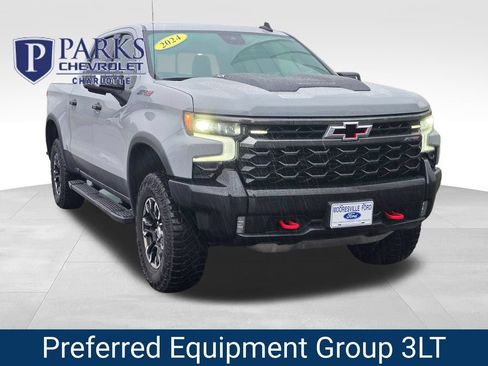 Used 2024 Chevrolet Silverado 1500 ZR2 w/ Technology Package AWD/4WD image 1