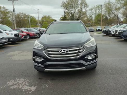 Used 2017 Hyundai Santa Fe Sport AWD/4WD image 3