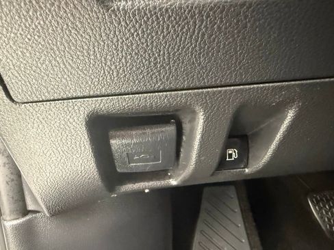 Used 2024 Toyota Grand Highlander Platinum image 35