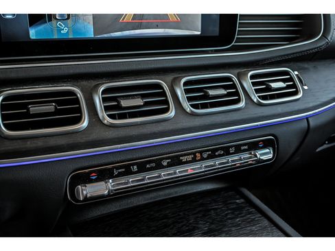 Certified 2025 Mercedes-Benz GLS 450 4MATIC image 21